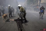 <2011 Top News> Greek Protesters Clash with Police