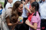 Duke, Duchess Of Cambridge Tour Around Singapore
