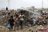 Garbage Dump Site Poses Serious Health Problem For People In Karachi, Pakistan