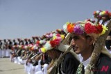 200 orphan couples attend group wedding organized by Yemeni gov’t