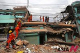 Earthquake in Nepal: Rubbles, dust and corpses