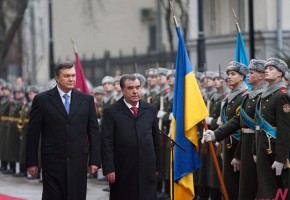 Tajik President officially Visits to Ukraine