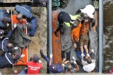 <2011 Top News> Bus Plunged into Lagoon, 32 Dead