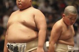 No Weight Classes Among Sumo Wrestlers
