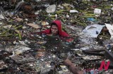Tropical Storm Turns Manila Bay Into Huge Trash Dump