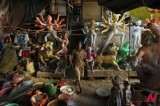 Indian Artist Paints Idols Of Hindu Goddess For Durga Festival