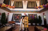 Chinese Bride And Tibetan Bridegroom Marry In Tibetan-Style Wedding Ceremony