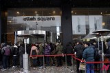 Korean iPhon Lovers Stand In Line For Buying New Model In Seoul