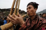 Contestants play ‘Lusheng’ at China’s Guangxi Spring Festival