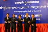 Leaders of four Asian nations and ASEAN get together for summit in Vientiane