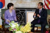 S. Korean President Park meets LA Mayor Villaraigosa during visit to US