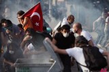 Thousands of Turks participate in anti-gov’t protest at Taksim Square