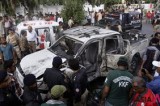 A suicide bomber attack kills Pakistani President’s guard and police officers