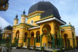 Turning to Religion: Indonesia’s Widodo Plays the Islamic Card