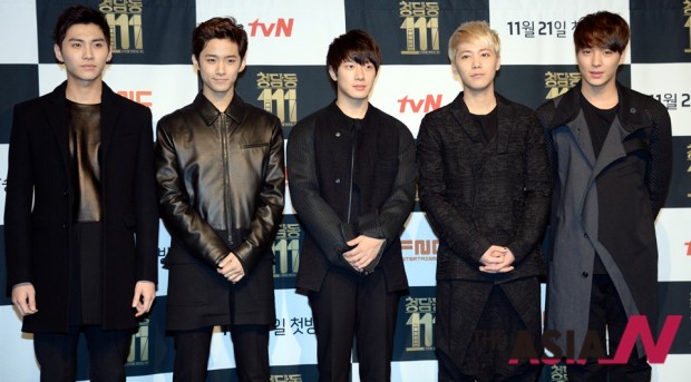 FT ISLAND, the pop band, introduced the song ‘The Angel and the Woodcutter’. (Photo : NEWSis)
