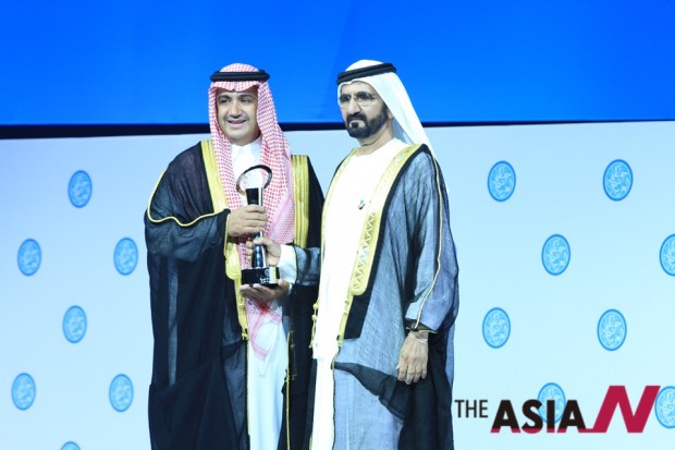 This year's winner of the 14th edition of the Arab Journalism Award are; Sheikh Waleed Al Ibrahim, Chairman of MBC Group(left) with Sheikh Mohammed bin Rashid Al Maktoum