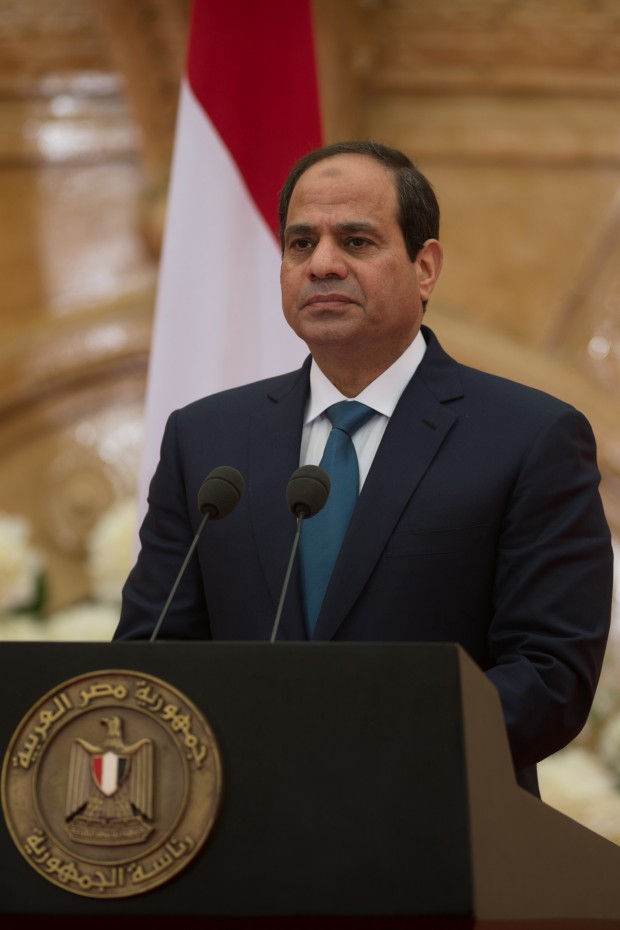  Egyptian President Abdel-Fattah al-Sisi delivers his speech at a joint press conference after his meeting with the visiting Russian President Vladimir Putin in Koba Palace, Cairo, Egypt. (Xinhua)