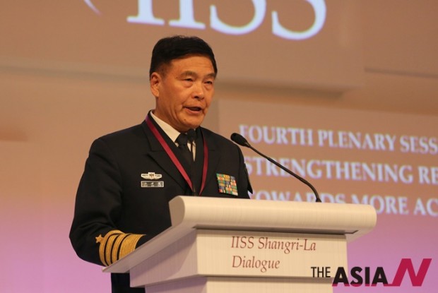 Admiral Sun Jianguo, deputy chief of staff of China's People's Liberation Army during the fourth plenary session of the Shangri-La Dialogue in Singapore, May 31, 2015. Sun Jianguo elaborated on China's foreign and defense policies. (Xinhua/Bao Xuelin) 