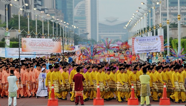 "Mawlid" celebrations in Malaysia. (wikipedia)