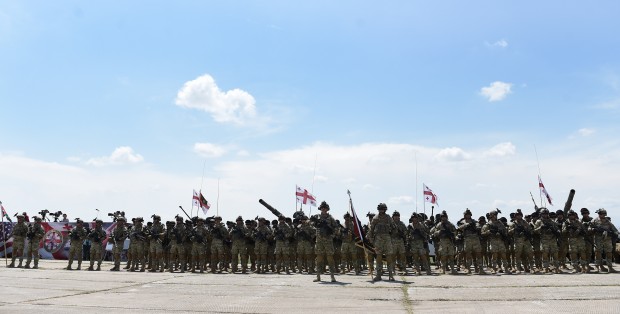 (160512) -- TBILISI, May 12, 2016 (Xinhua) -- Soldiers from Georgia, the United States and Britain participate in the joint military exercises named "Noble Partner 2016" at Vaziani base in Tbilisi, Georgia, May 11, 2016. (Xinhua/Lasha Kuprashvili)