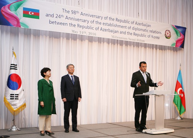 Mr. Ramzi Teymurov, Ambassador of Azerbaijan to South Korea, made opening remarks by touching the near history of Azerbaijan and its geopolitical importance.