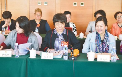 More and more women are participating in political affairs in China. (Photo by Ren Jianghua from People’s Daily