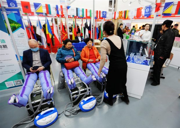 On March 6, 2019, Shenyang, Liaoning Province, the ninth (Shenyang) Chinese and Foreign Commodities Fair and China Taiwan Famous Brand Exhibition opened at the Liaoning Industrial Exhibition Hall. (Photo by Liu Baocheng from People’s Daily Online) 
