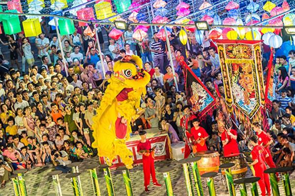 The International Lion, Dragon and Unicorn Dance Festival will take place in Da Nang  (Photo: vietnamnet.vn)