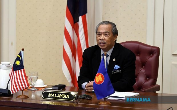 Muhyiddin shares with ASEAN Malaysia's experience in fighting COVID-19 (Bernama) 