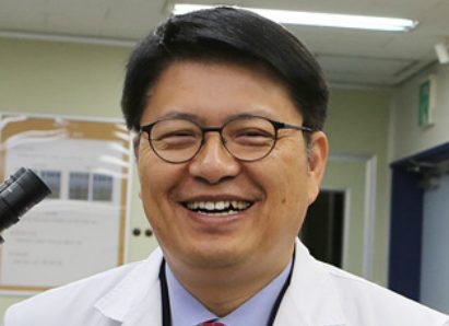 Dr. Ra Jung-chan