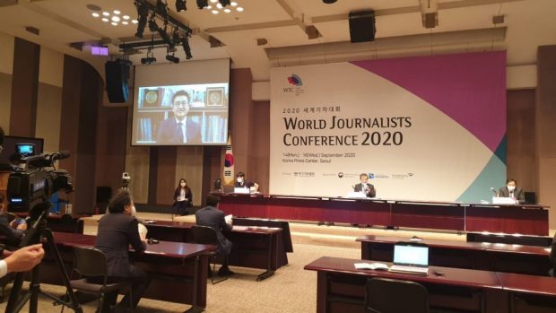 JAK President Dong Hoon Kim addressing the 2020 conference (Picture by Sang-ki Lee)