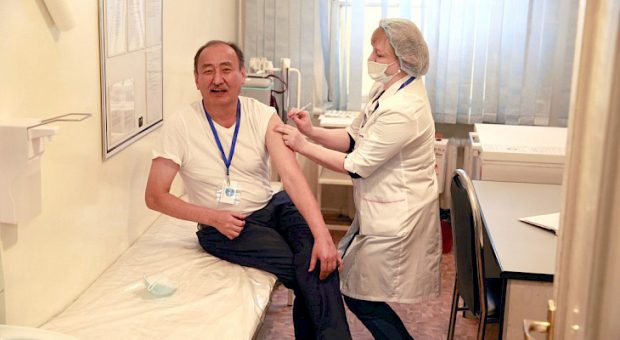 Kyrgyzstan rolls out vaccination program