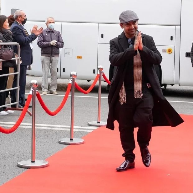 Rahul walking on the red carpet of the ‘17th Kazan Muslim International Film Festival’