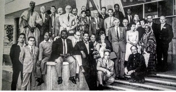 An accompanying artistic breakthrough, as scholars, museum directors, curators and artists gathered at the International Conference on African Cultures, 1962 (Photo: Zimbabwe's National Gallery of Art).