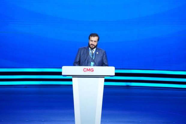 Al Rayssi addressing ethe forum (WAM)