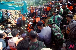 Rescuers Excavate Bodies Of Those Killed By Landslide Which Claimed ...